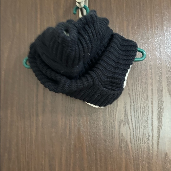 SuperDry Neck Warmer - Picture 2 of 2
